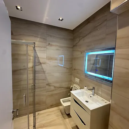 Apartmán Apartamens Shengjin 1